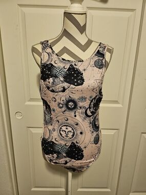 SHEIN💗 Pink Celestial Scoop Neck Bodysuit